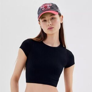 Urban Outfitters Out From Under Everyday Seamless Ribbed Tee Black M/L